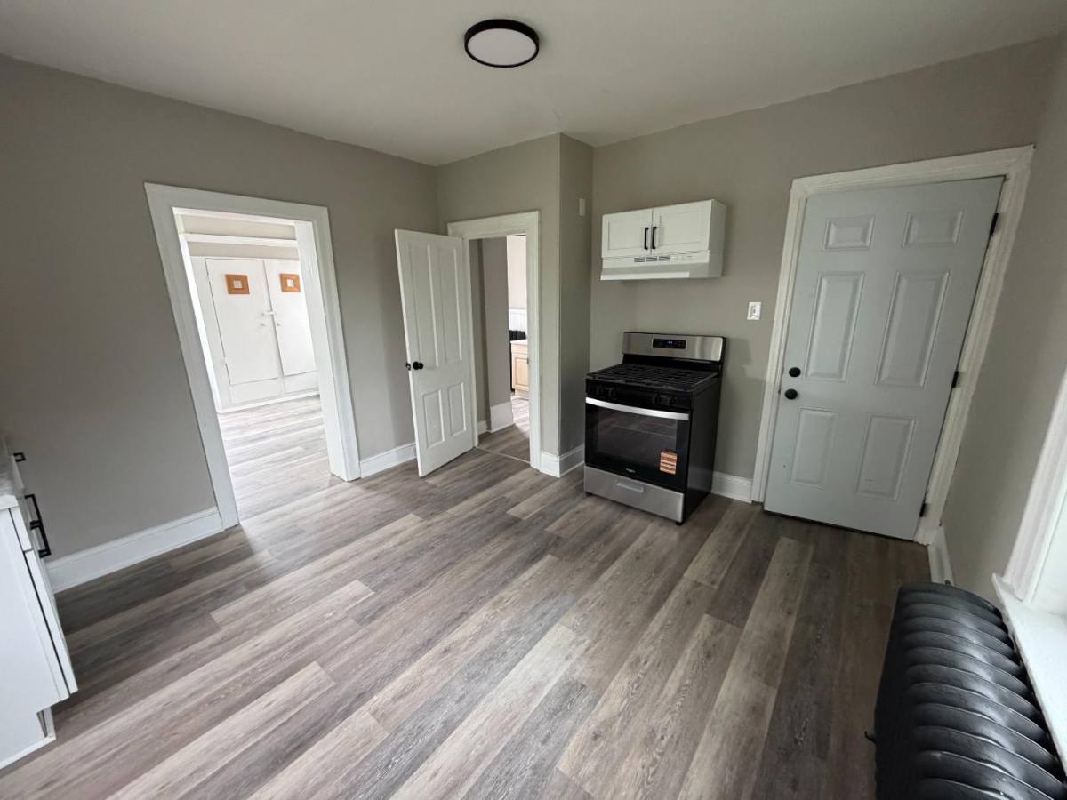 Apartment for rent at 106 N 9th St #2, Darby, PA 19023