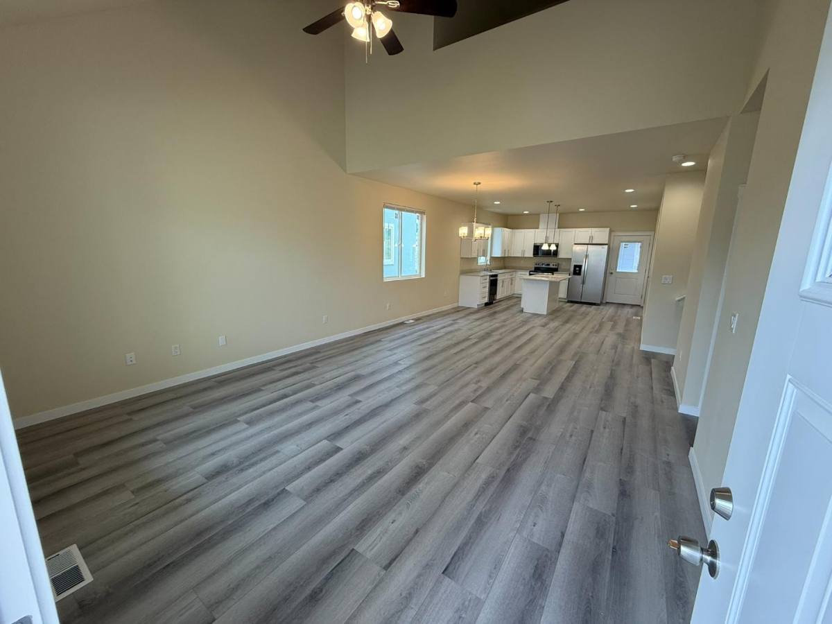 House for rent at 9001 Nafizah Way #9001 -2, Yakima, WA 98908