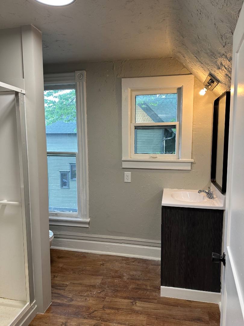 House for rent at 512 Douglas Ave, Kalamazoo, MI 49007