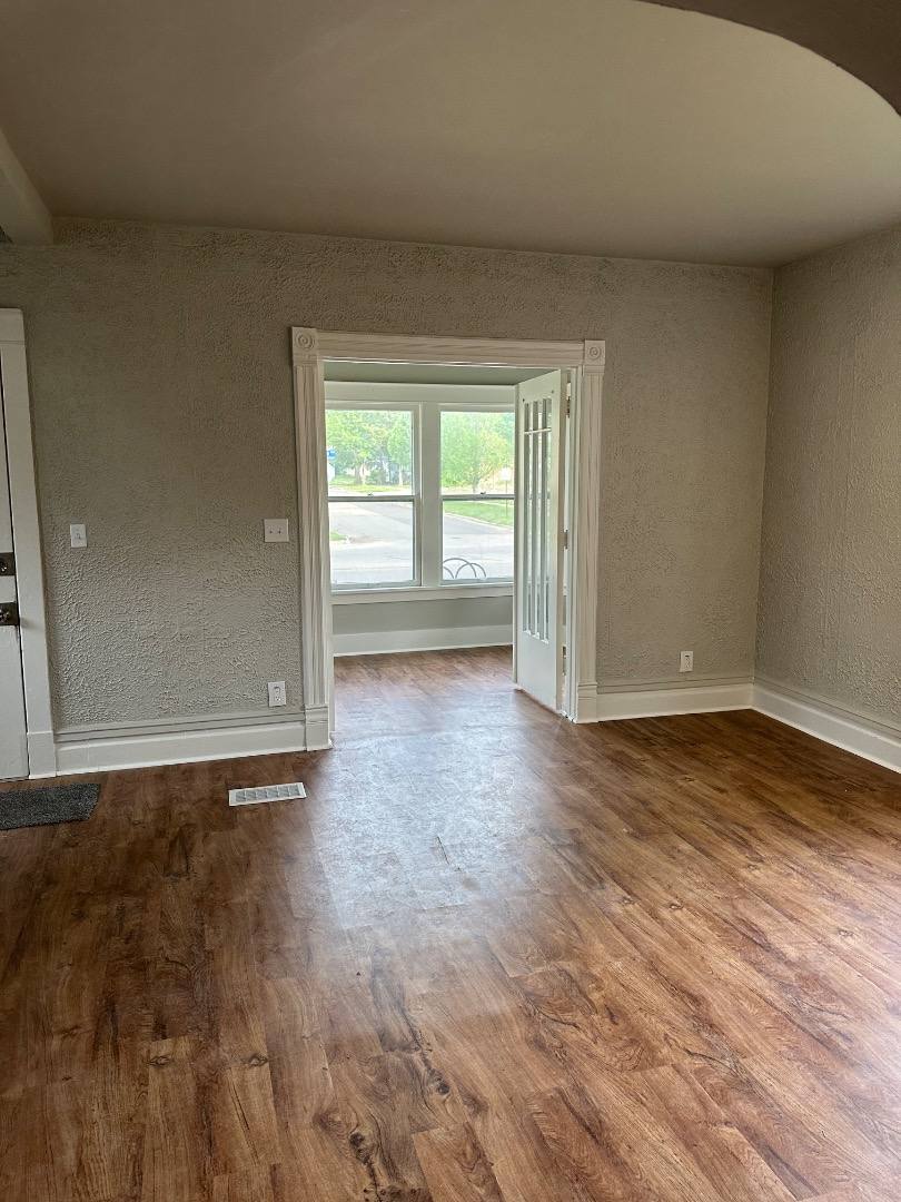 House for rent at 512 Douglas Ave, Kalamazoo, MI 49007