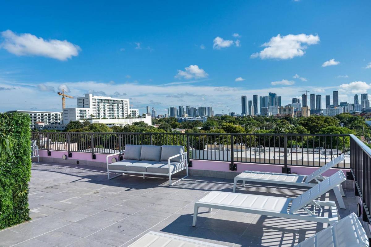 Apartment for rent at 1160 NW 5th St #43S, Miami, FL 33128