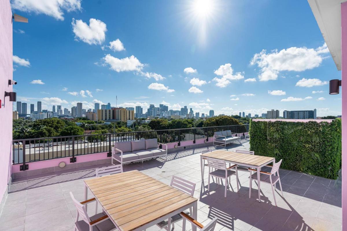 Apartment for rent at 1160 NW 5th St #43S, Miami, FL 33128