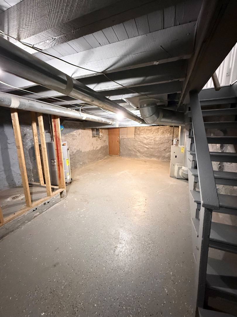 Townhouse for rent at 3427 Ravenwood Ave, Baltimore, MD 21213