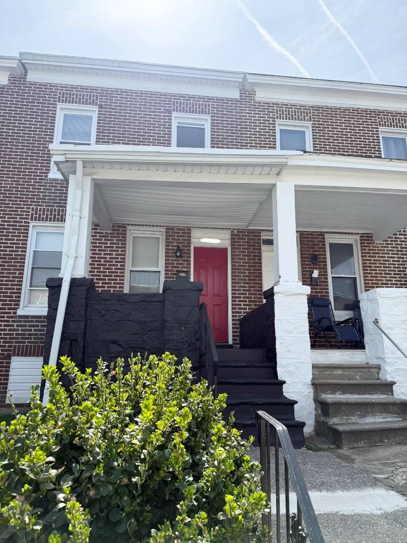 Townhouse for rent at 3427 Ravenwood Ave, Baltimore, MD 21213