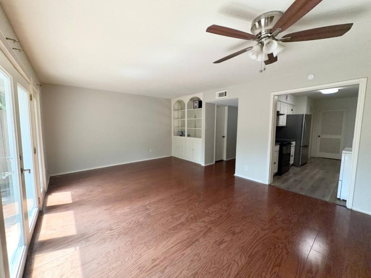Townhouse for rent at 12959 Trail Hollow Dr #12959 M, Houston, TX 77079