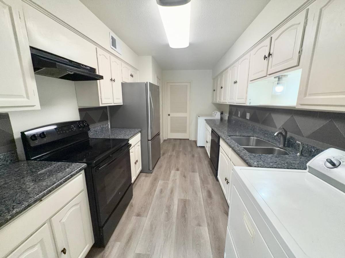 Townhouse for rent at 12959 Trail Hollow Dr #12959 M, Houston, TX 77079