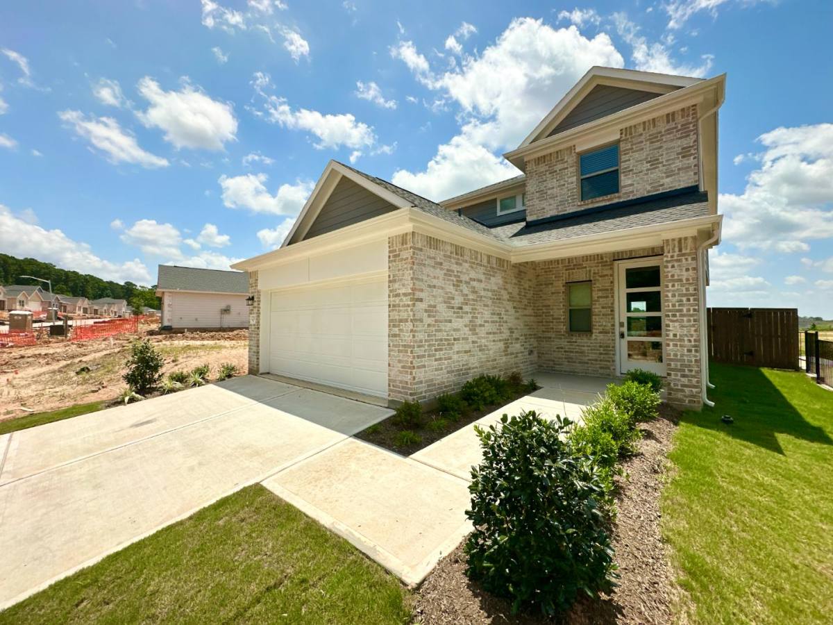 House for rent at 12176 Ridge Top Dr, Conroe, TX 77304