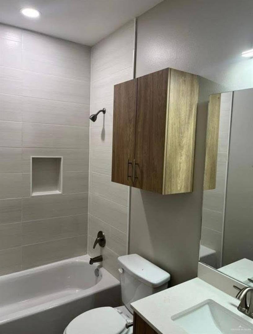 Apartment for rent at 2705 E Israel Ave #4, Mission, TX 78573