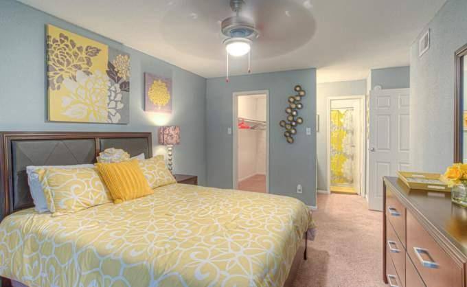 Apartment for rent at 4720 Reading Rd, Rosenberg, TX 77471