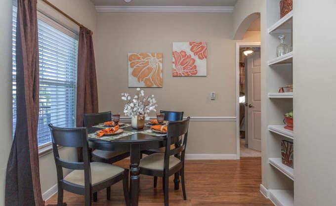 Apartment for rent at 1900 Westview Blvd, Conroe, TX 77304