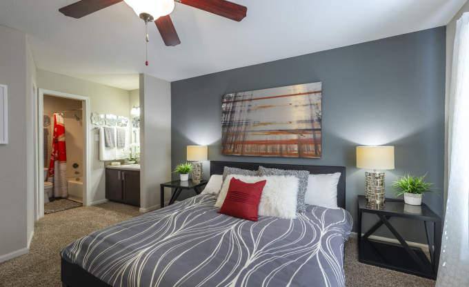 Apartment for rent at 10730 Glenora Dr, Houston, TX 77065