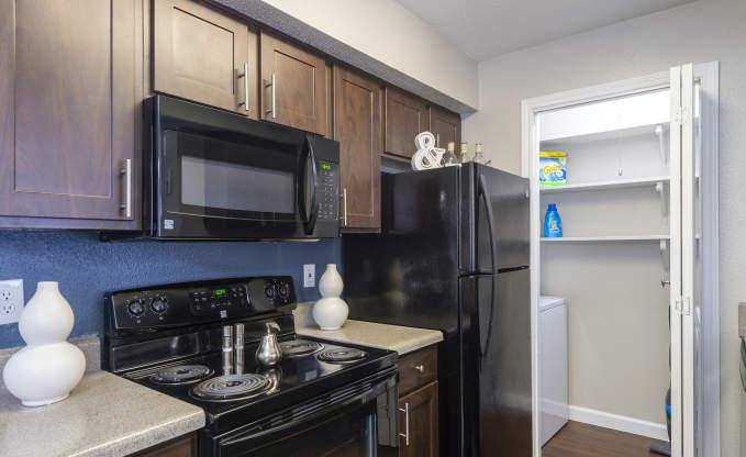 Apartment for rent at 10730 Glenora Dr, Houston, TX 77065