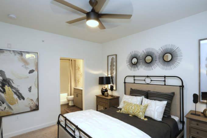Apartment for rent at 15450 Farm To Market Rd, Austin, TX 78728