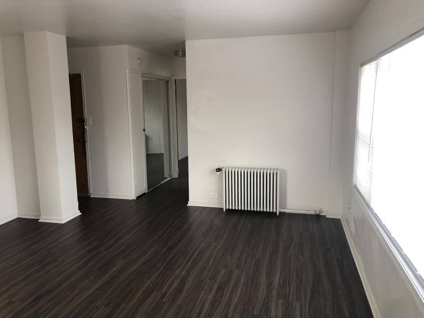Apartment for rent at 7327 N Rogers Ave #501, Chicago, IL 60626