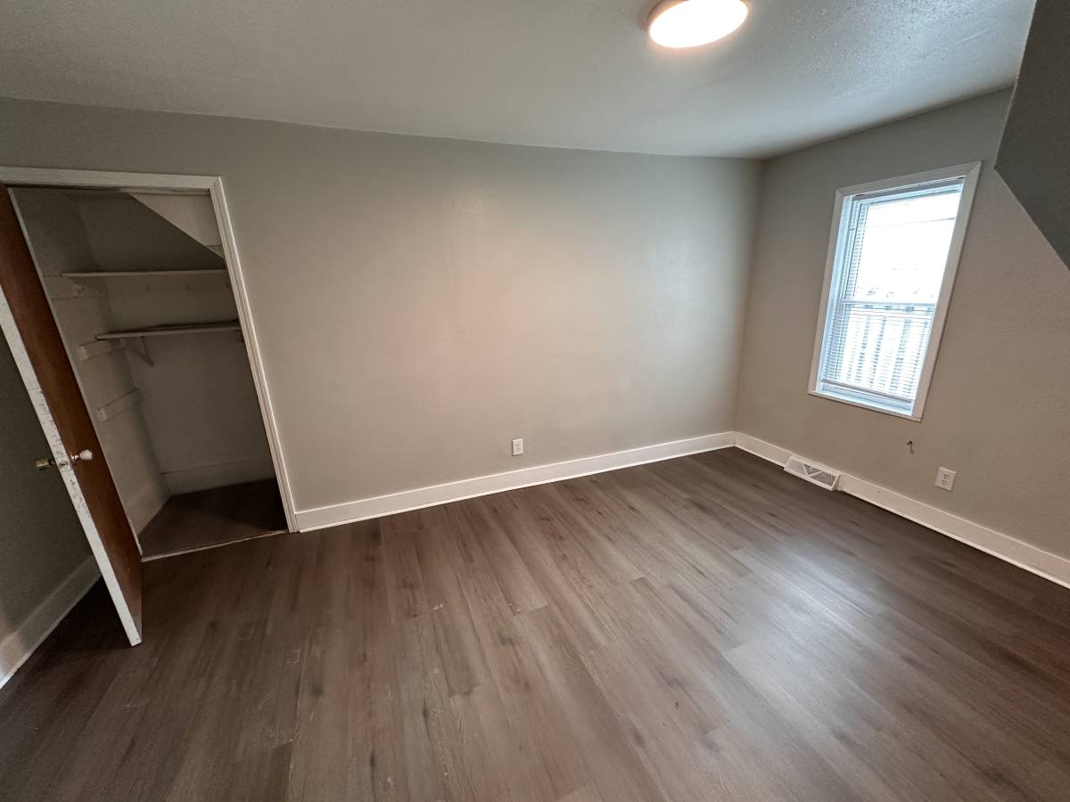 Townhouse for rent at 2164 Jackson St, Dubuque, IA 52001