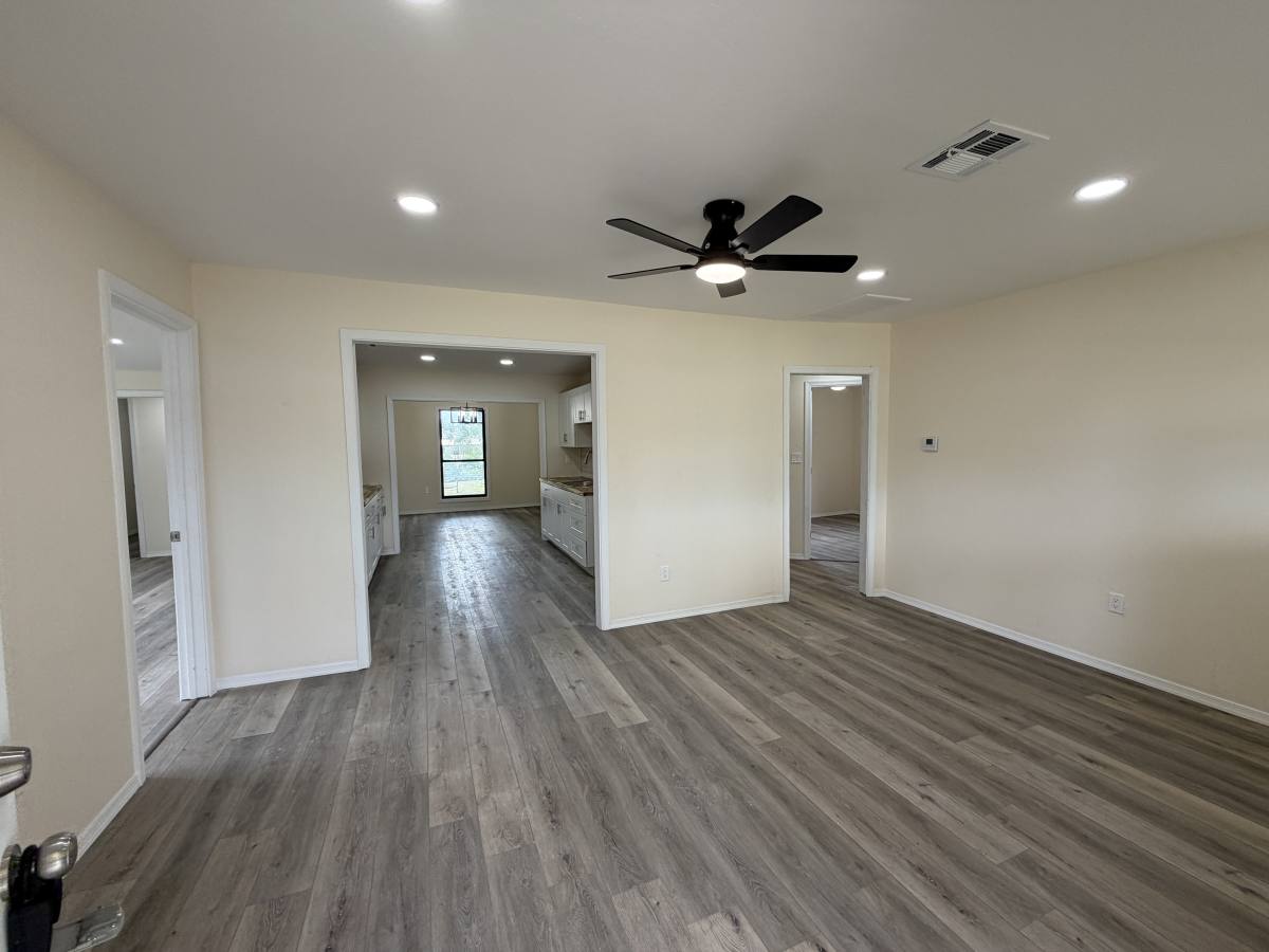 House for rent at 640 SW 47th St, Oklahoma City, OK 73109
