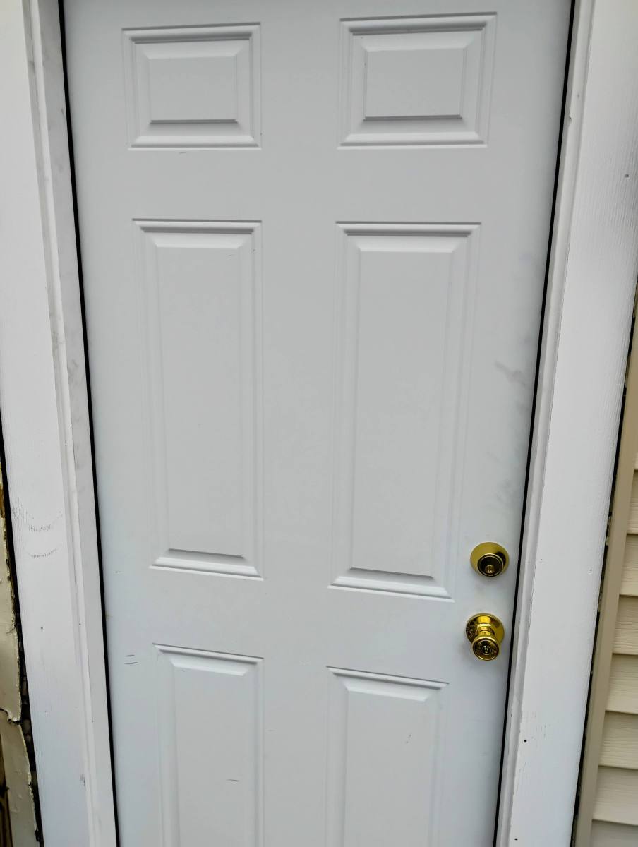 Townhouse for rent at 2431 N 20th St, Milwaukee, WI 53206