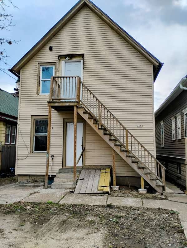 Townhouse for rent at 2431 N 20th St, Milwaukee, WI 53206