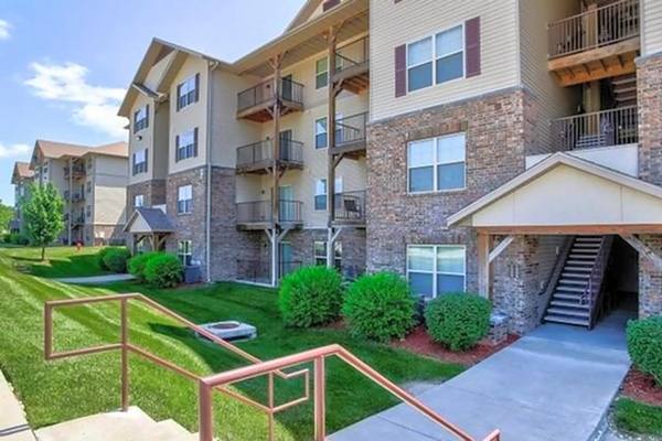 Apartment for rent at The Preserve, 164 Preserve Dr, Branson, MO 65616