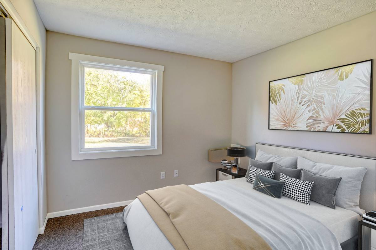 Apartment for rent at Village at Summitville, 1100 W Mill St #23, Summitville, IN 46070