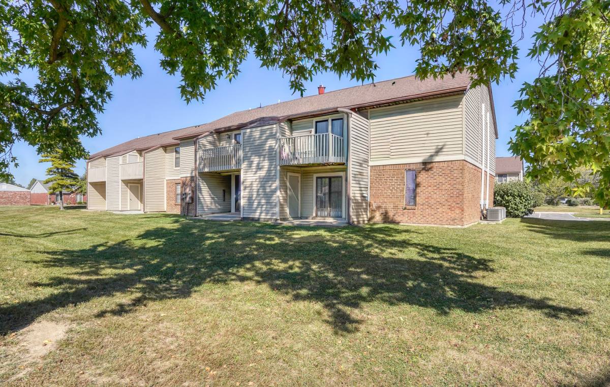 Apartment for rent at Village at Summitville, 1100 W Mill St #23, Summitville, IN 46070