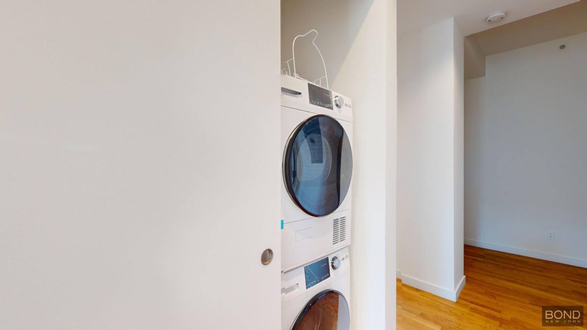 Apartment for rent at 122 W St #3E, Brooklyn, NY 11222