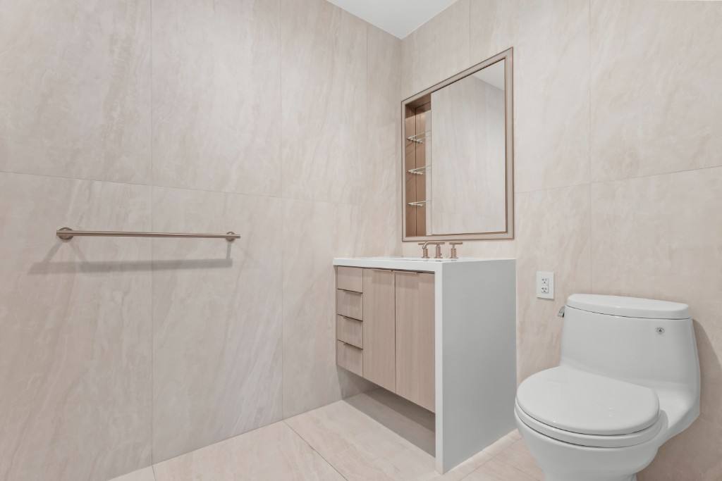 Apartment for rent at 3 Court Square #2805, Long Island City, NY 11101