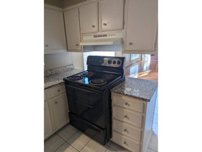 House for rent at 8 Lisa Court, Little Rock, AR 72212