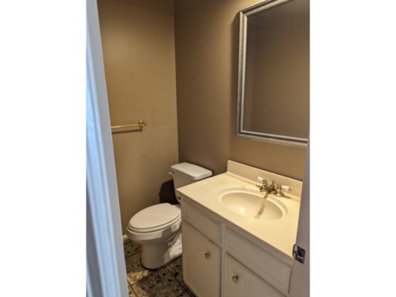 House for rent at 8 Lisa Court, Little Rock, AR 72212