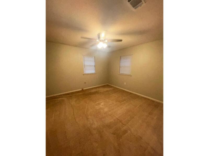 House for rent at 65 Lakeside Dr, Little Rock, AR 72204