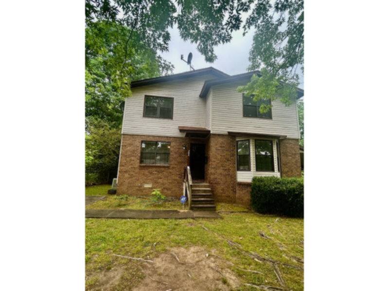 Townhouse for rent at Clover Hill, 320 Nebling Rd #B, Little Rock, AR 72205