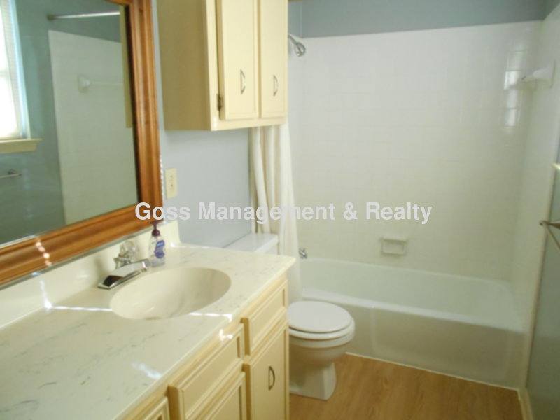 House for rent at Pleasant View, 13301 Pleasant Forest Dr, Little Rock, AR 72212