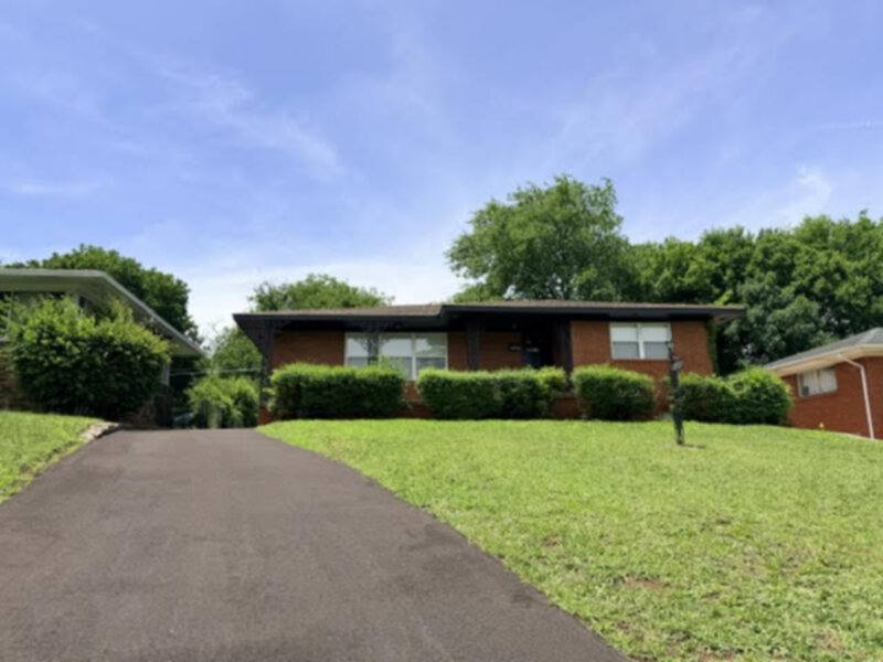 House for rent at 2712 S Broadway St, Little Rock, AR 72206