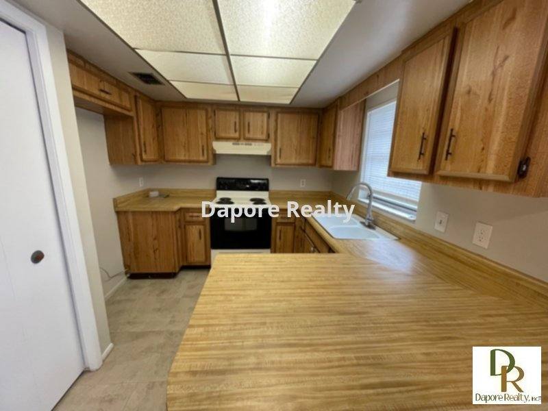 Apartment for rent at 3911 Alpert Dr, Orlando, FL 32810