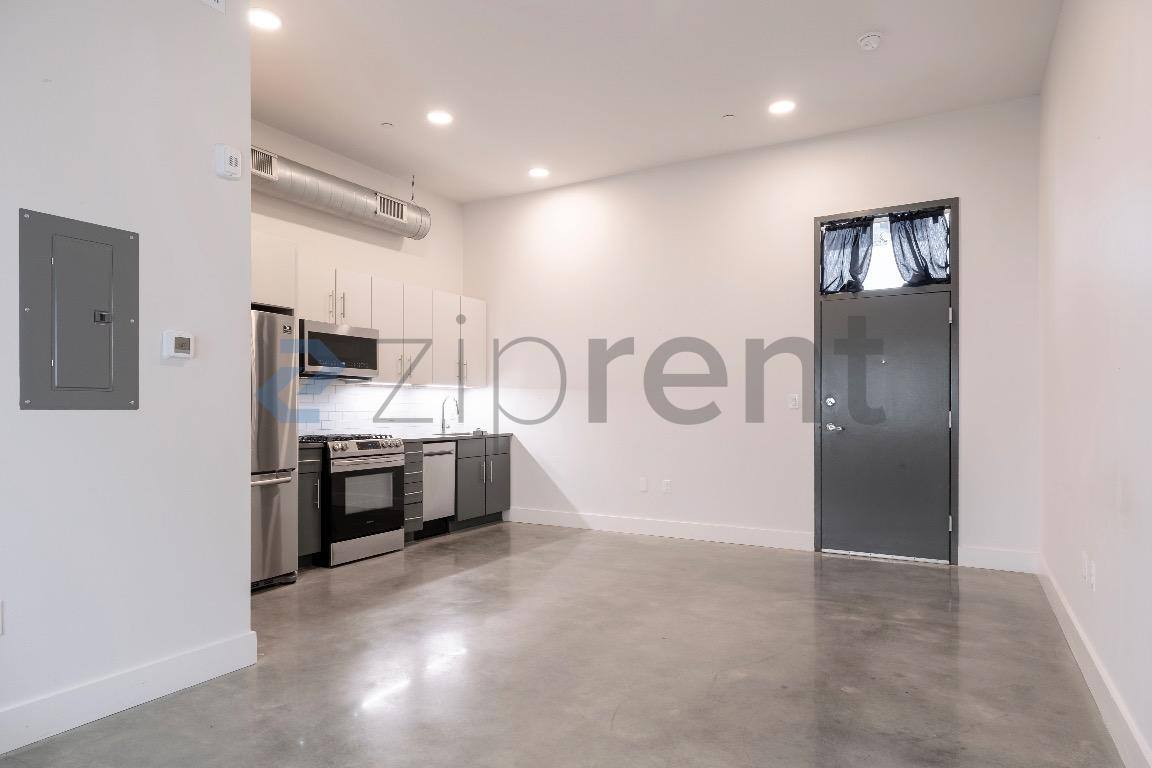 Apartment for rent at 1801 2nd Ave N #208, Birmingham, AL 35203