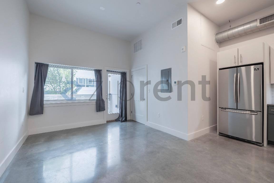 Apartment for rent at 1801 2nd Ave N #208, Birmingham, AL 35203