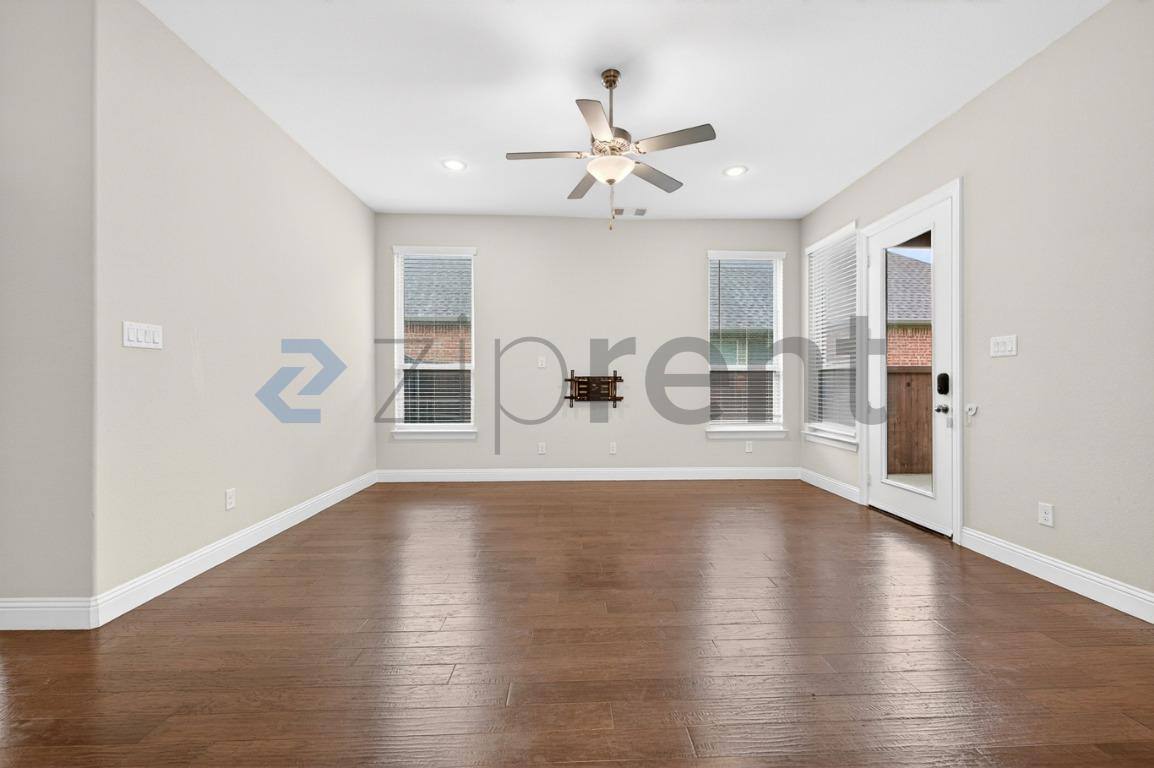 House for rent at 8451 Bronzegate Trail, Frisco, TX 75034