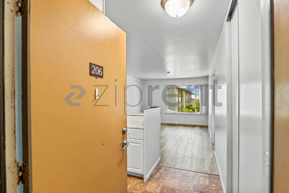 Apartment for rent at 100 Village Dr #206, Brentwood, CA 94513