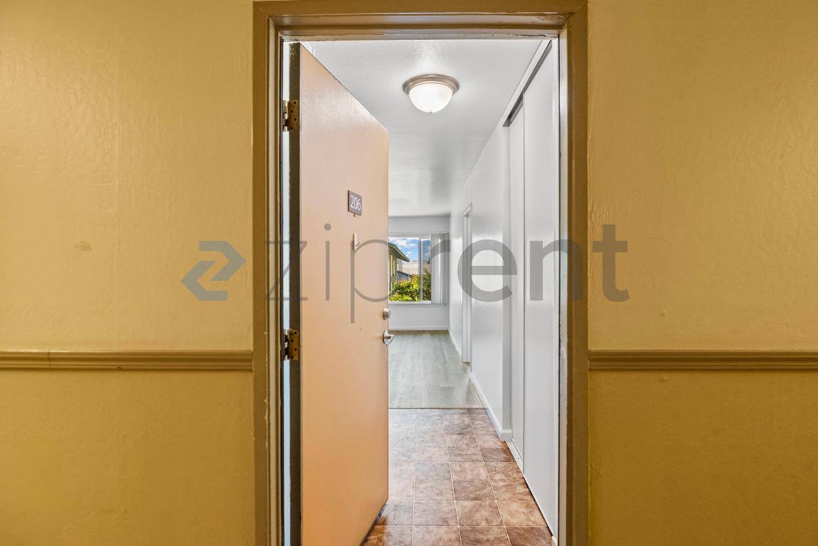Apartment for rent at 100 Village Dr #206, Brentwood, CA 94513