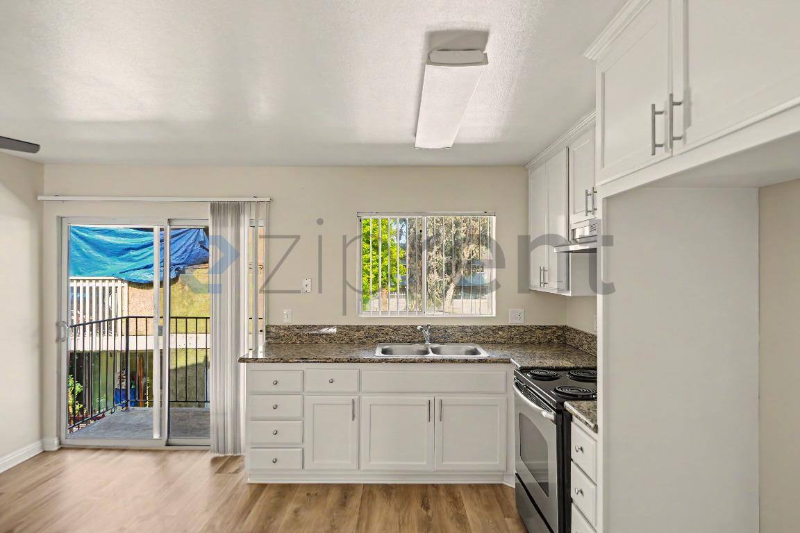 Apartment for rent at 3523 W Savanna St #9, Anaheim, CA 92804