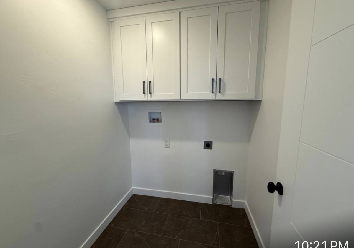 House for rent at 909 W Bullion St, Salt Lake City, UT 84123