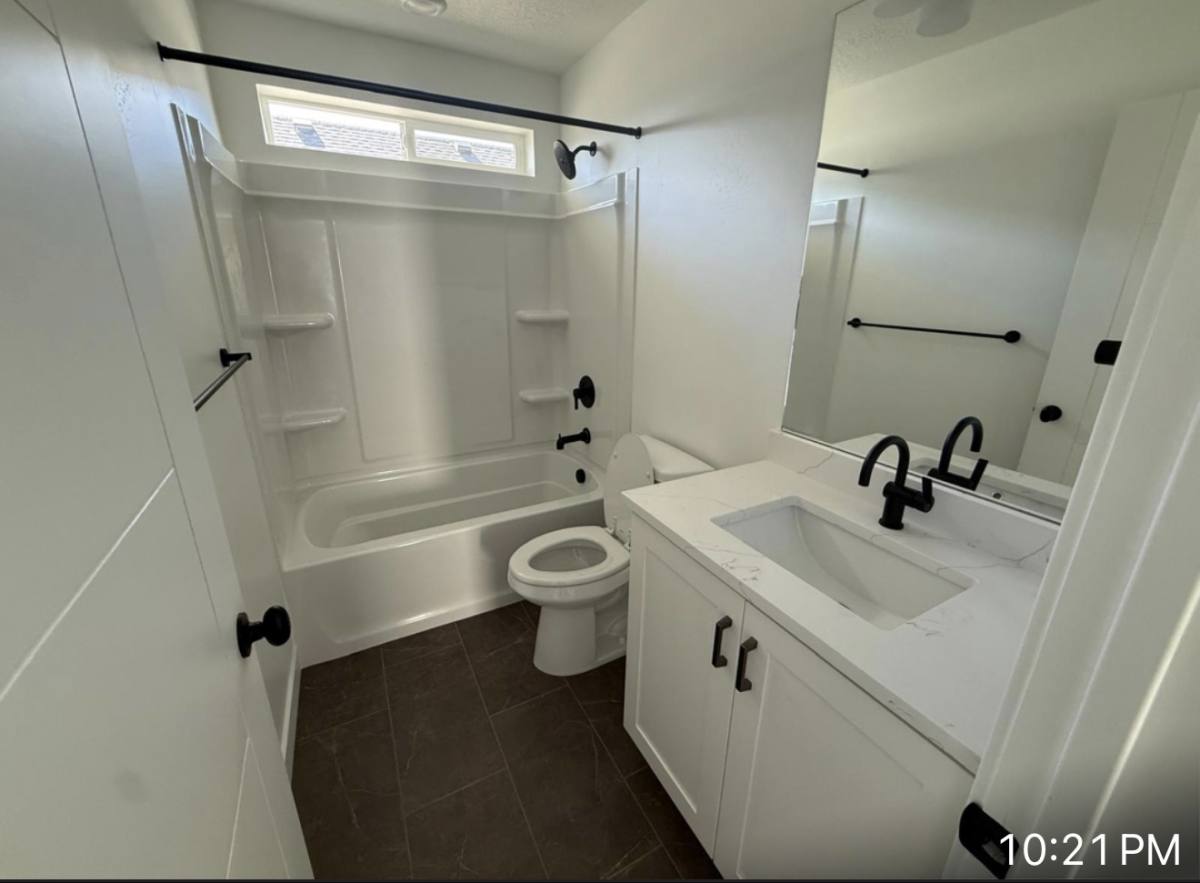 House for rent at 909 W Bullion St, Salt Lake City, UT 84123