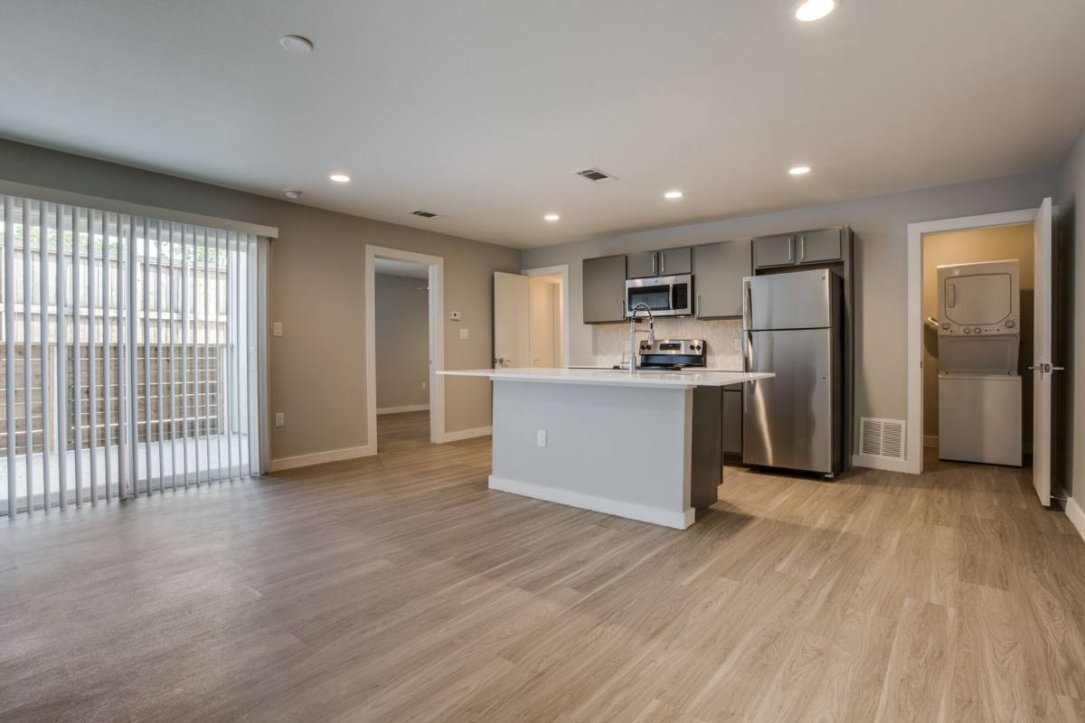 Apartment for rent at 3328 Cedarplaza, Dallas, TX 75219