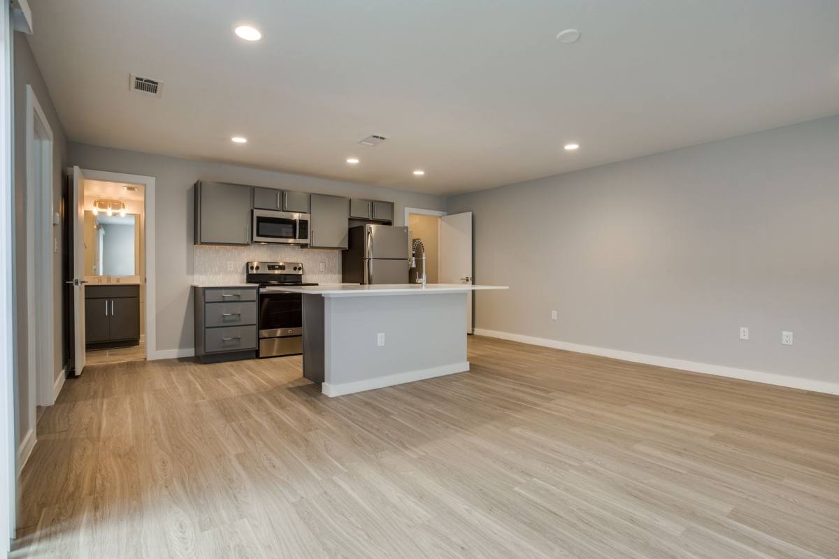 Apartment for rent at 3328 Cedarplaza, Dallas, TX 75219