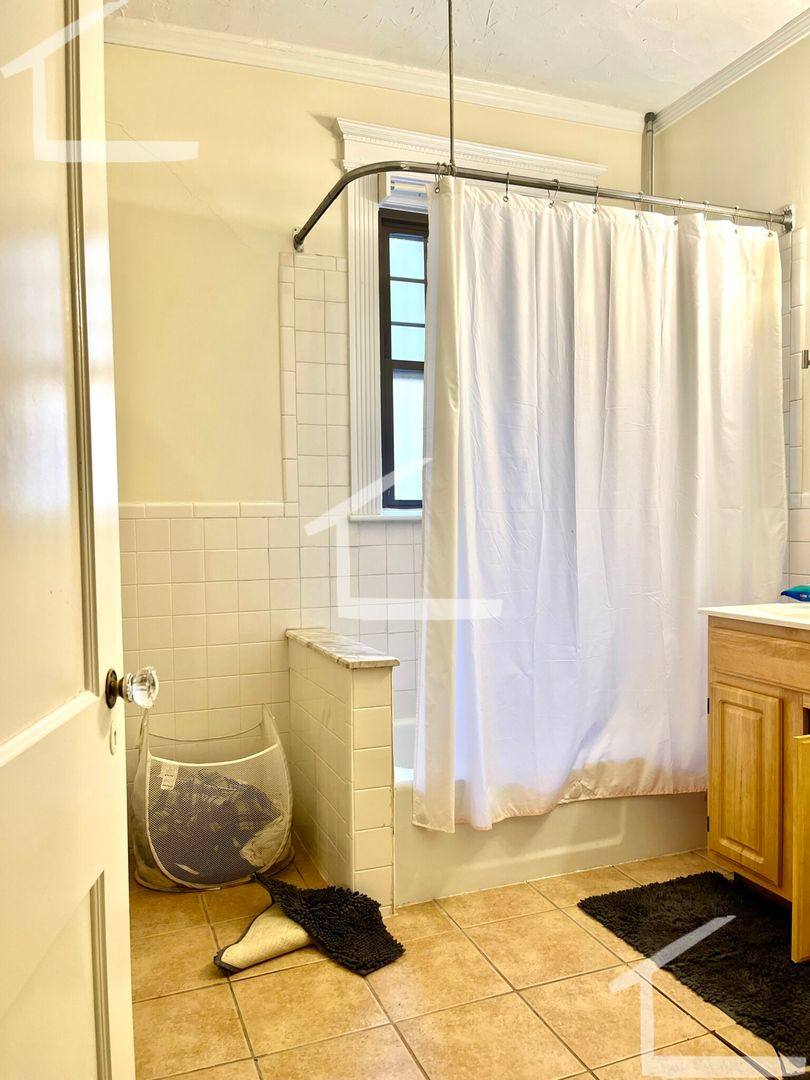 Apartment for rent at 75B Longwood Ave, Brookline, MA 02446