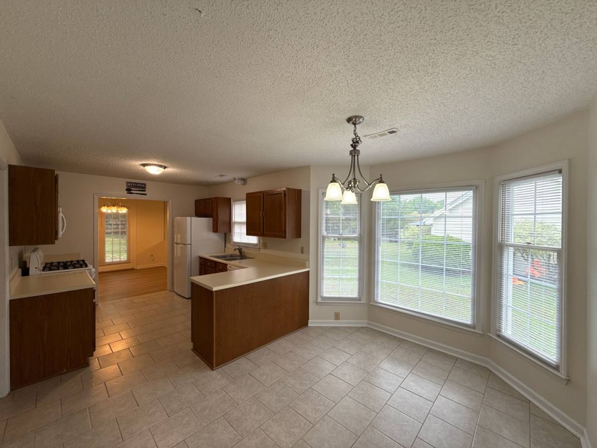 House for rent at 13500 Stephendale Dr, Charlotte, NC 28273
