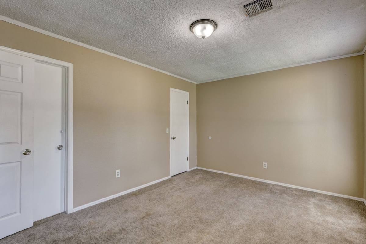 House for rent at 316 S Morgan Dr, Oklahoma City, OK 73160