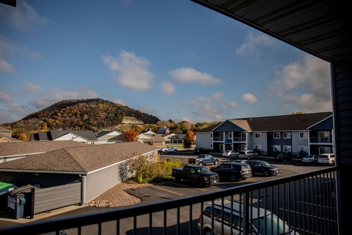 Apartment for rent at 3850 Sunnyside Dr, La Crosse, WI 54601
