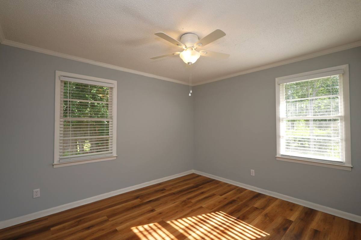 House for rent at 1709 Azalea Dr, Valdosta, GA 31602