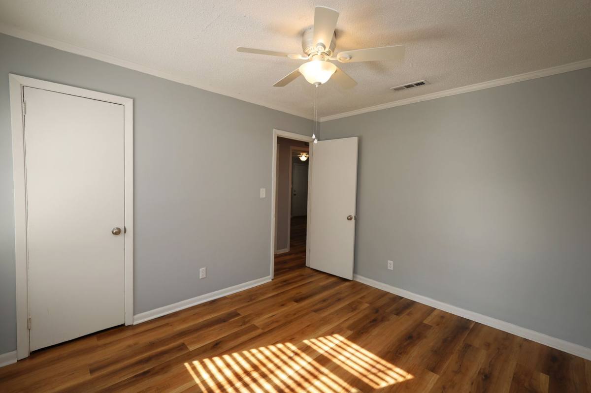 House for rent at 1709 Azalea Dr, Valdosta, GA 31602